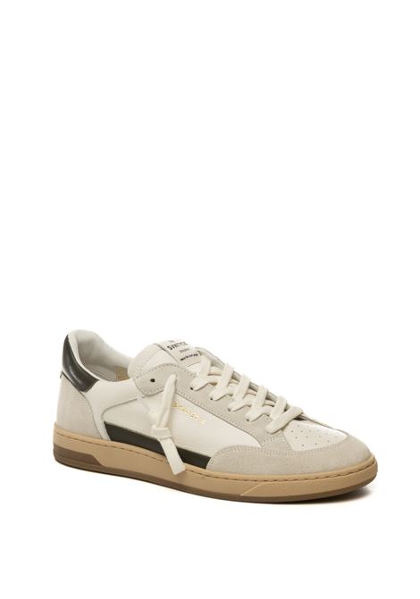  THE 76 | STAY UPELLE-BIA/VERDE